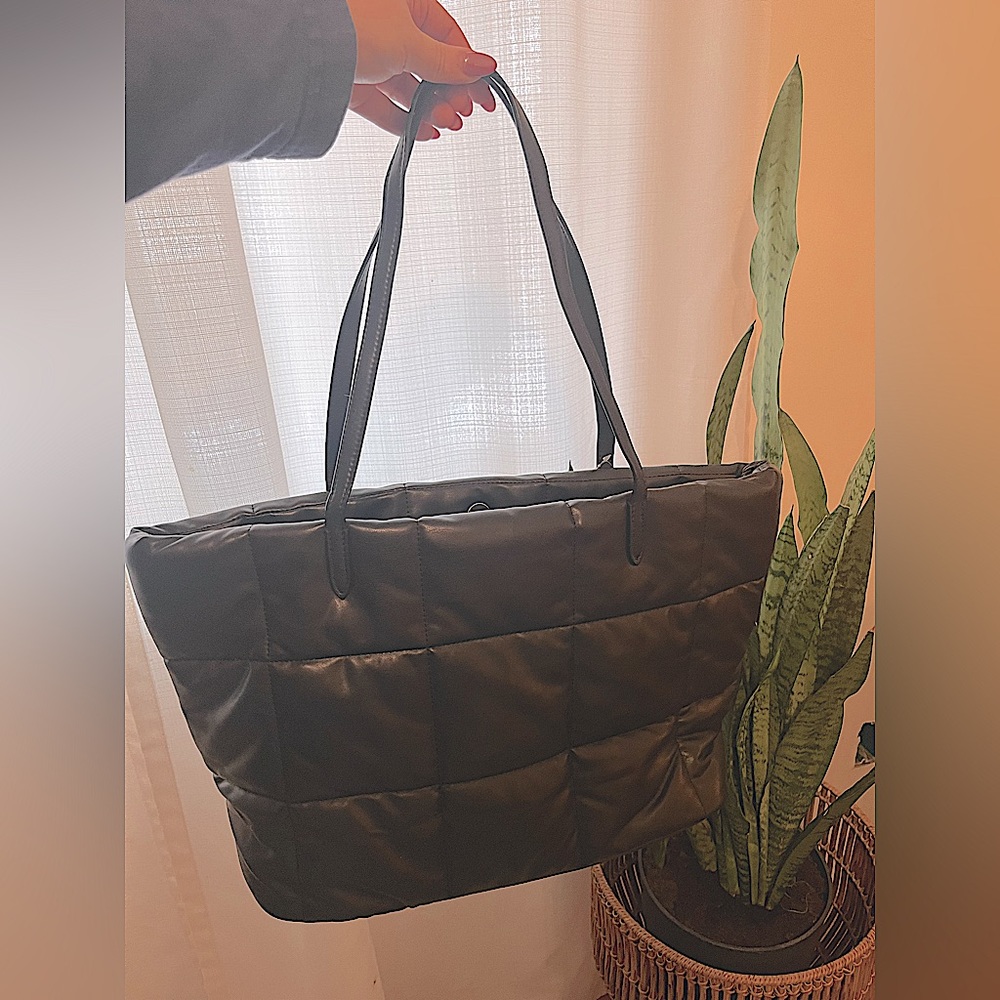 Victoria Secret Tote